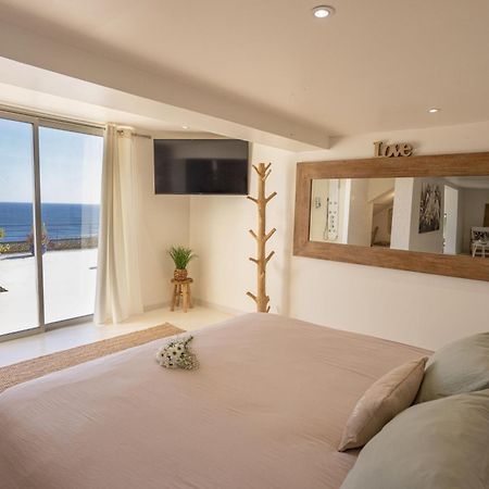 Les Suites Love 3 Spa Vue Mer Piscine Marselha Exterior foto